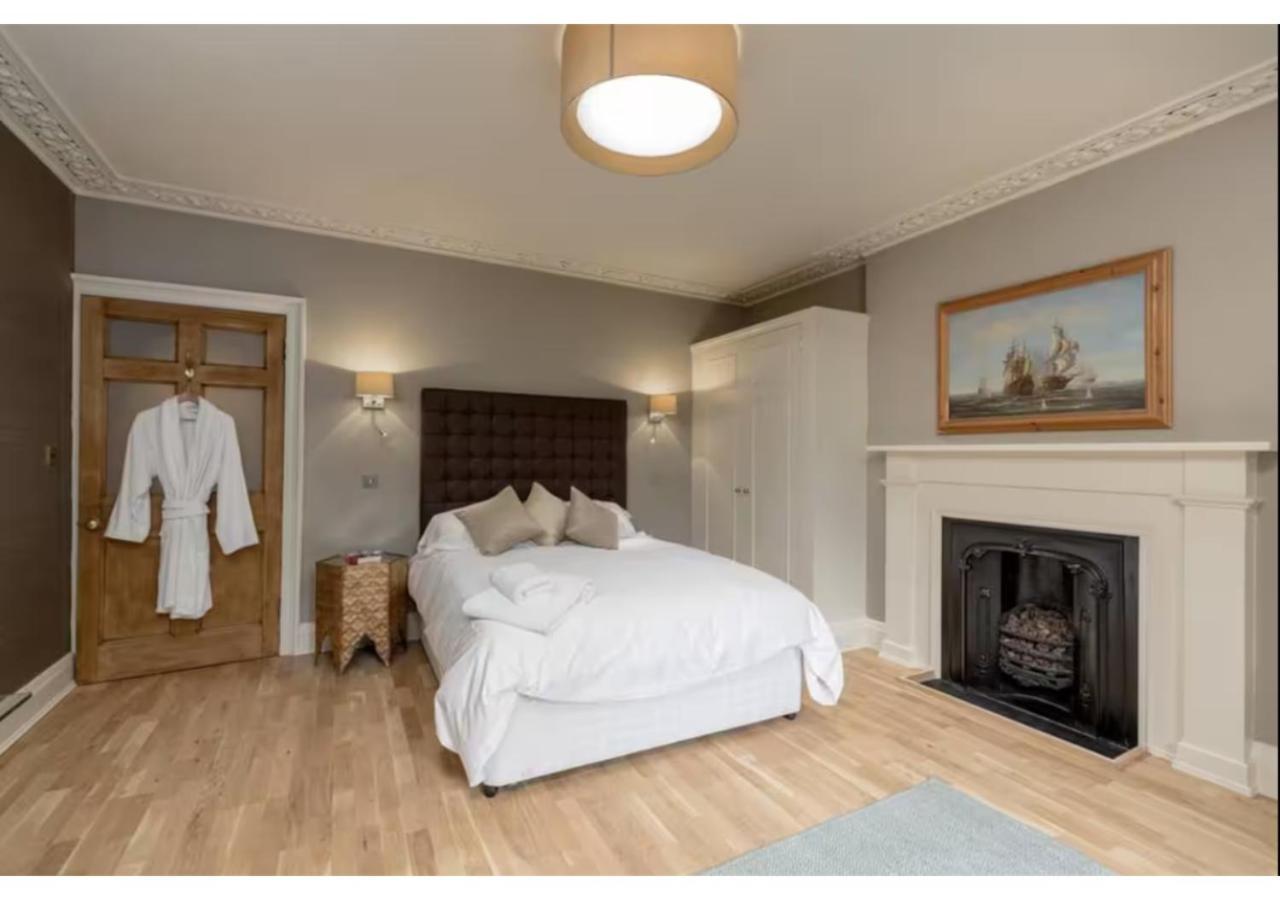Joivy Boutique Apt With Patio In New Town إدنبرة المظهر الخارجي الصورة